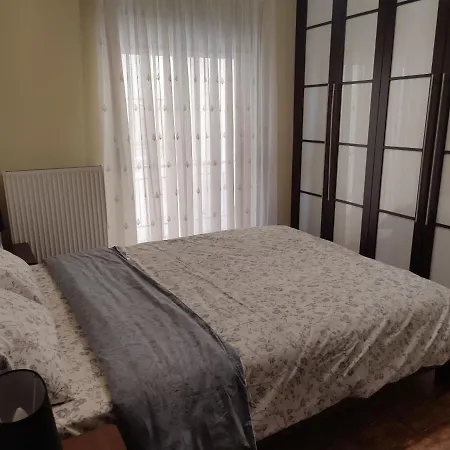 Aggelos Apartamento *